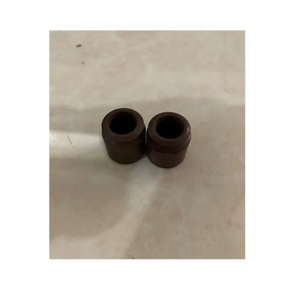 2418M505 Fit For Perkins Caterpillar Massey Ferguson MF 1004-4 1006-6 Valve Stem Oil Seal Gasket Diesel Engine Spare Parts