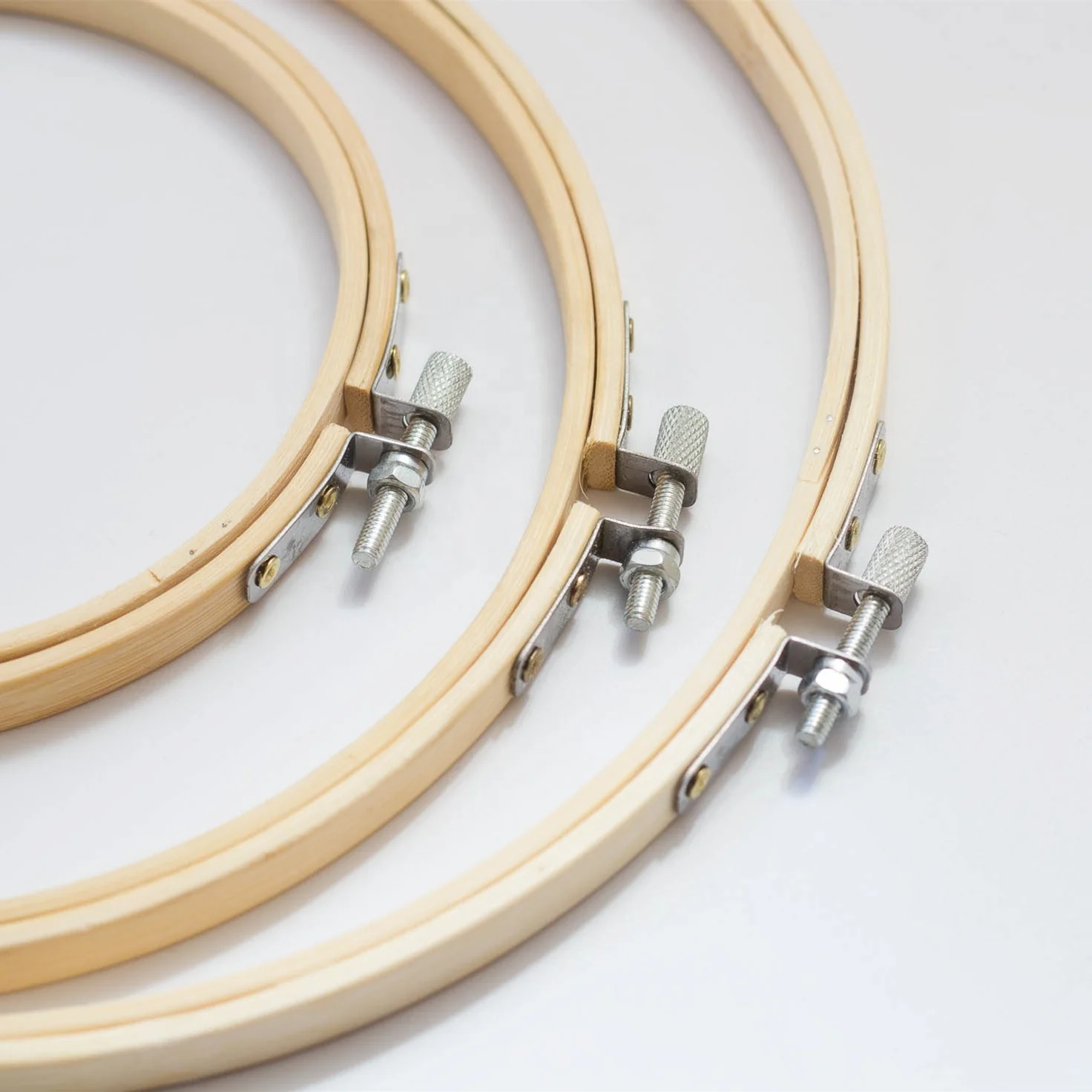 
natural mini bamboo embroidery hoops wooden cross stitch frame 12CM 