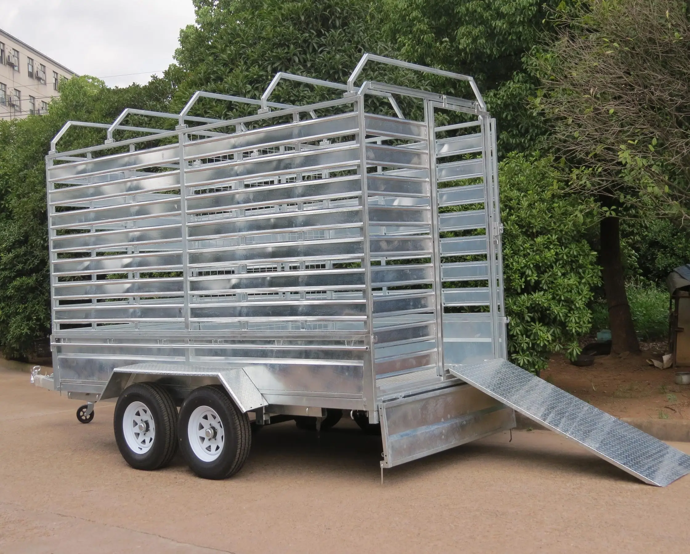 3500kg heavy duty cattle cow sheep crate trailer