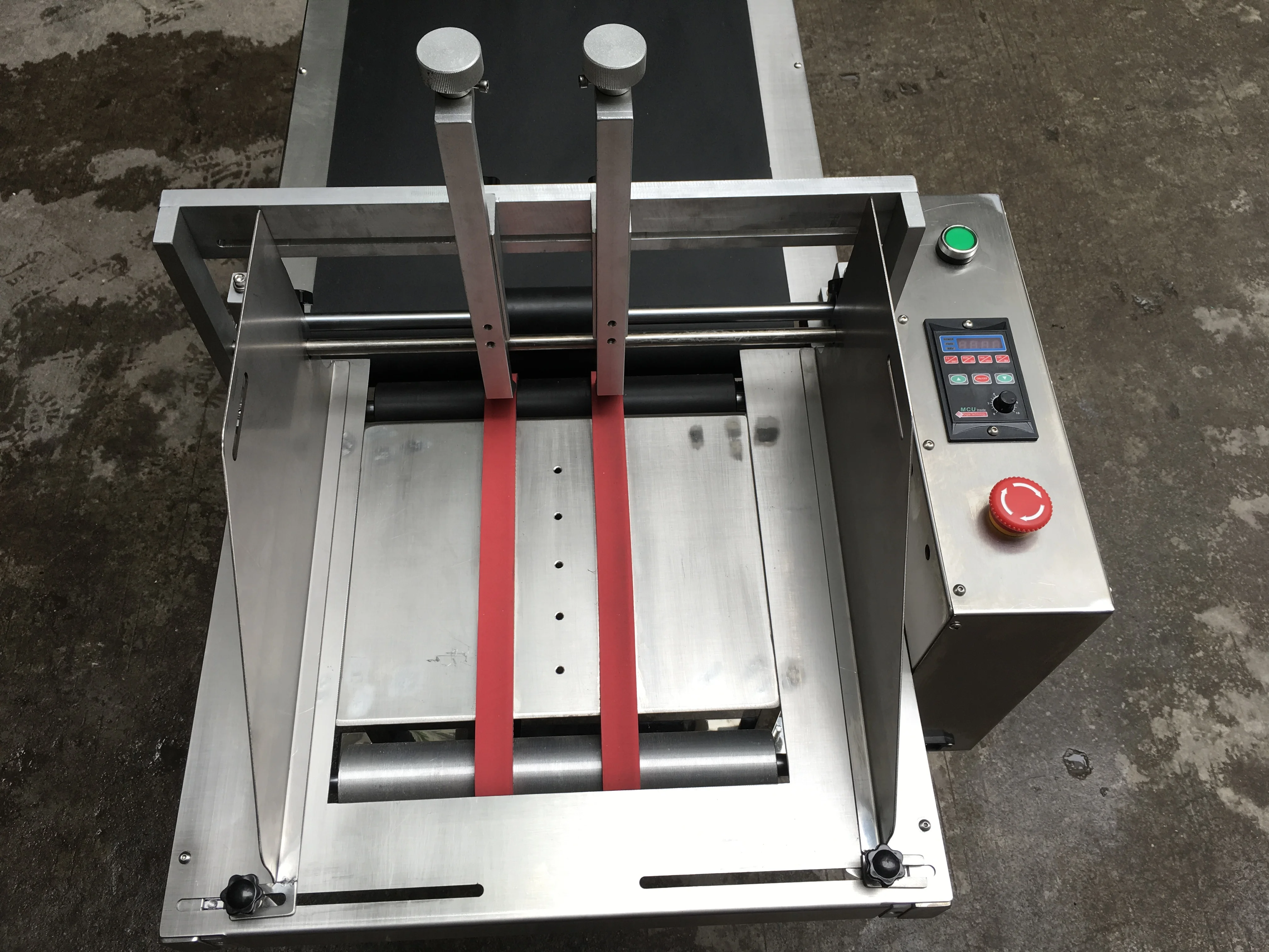 circuit board graphics cards hook procedure coding flat bag separating portable paging machine