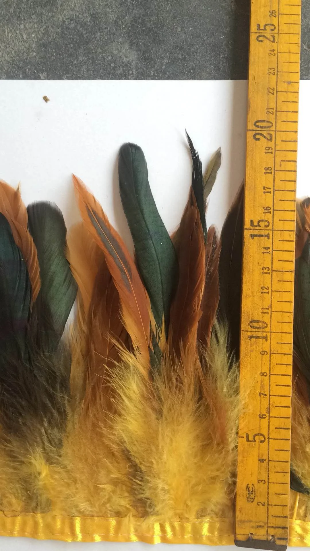 Оптовая продажа, отделка перьями желтого и золотого цвета