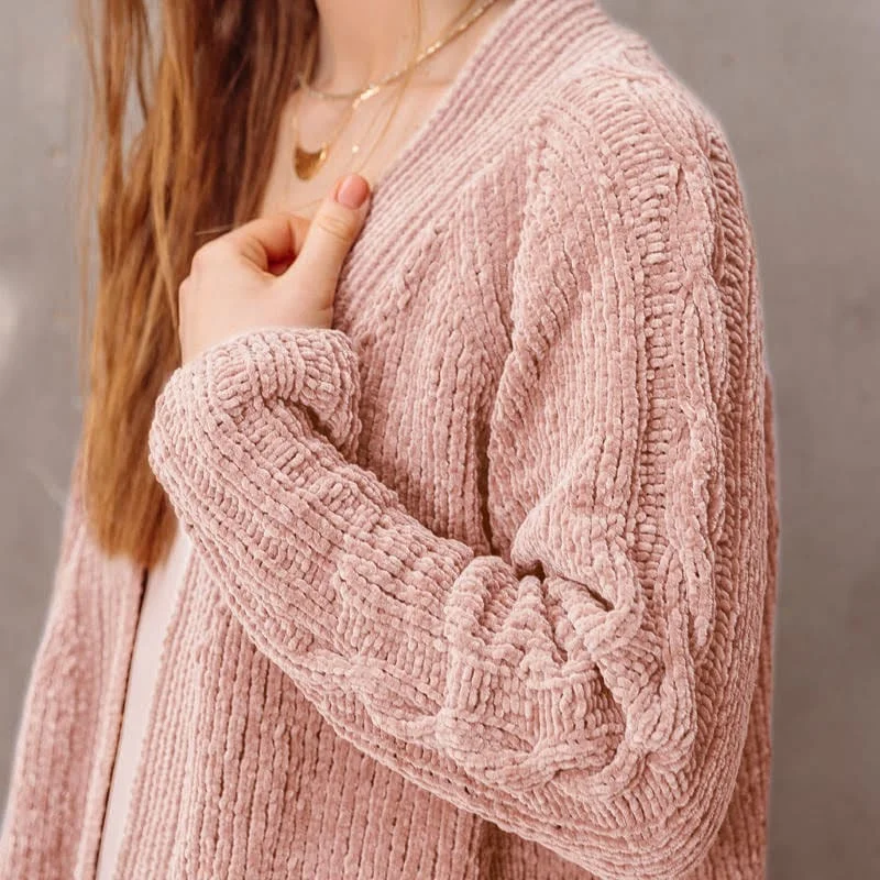 
polyester wholesale chenille yarn scarf soft warm winter fancy yarn for knitting and crochet 