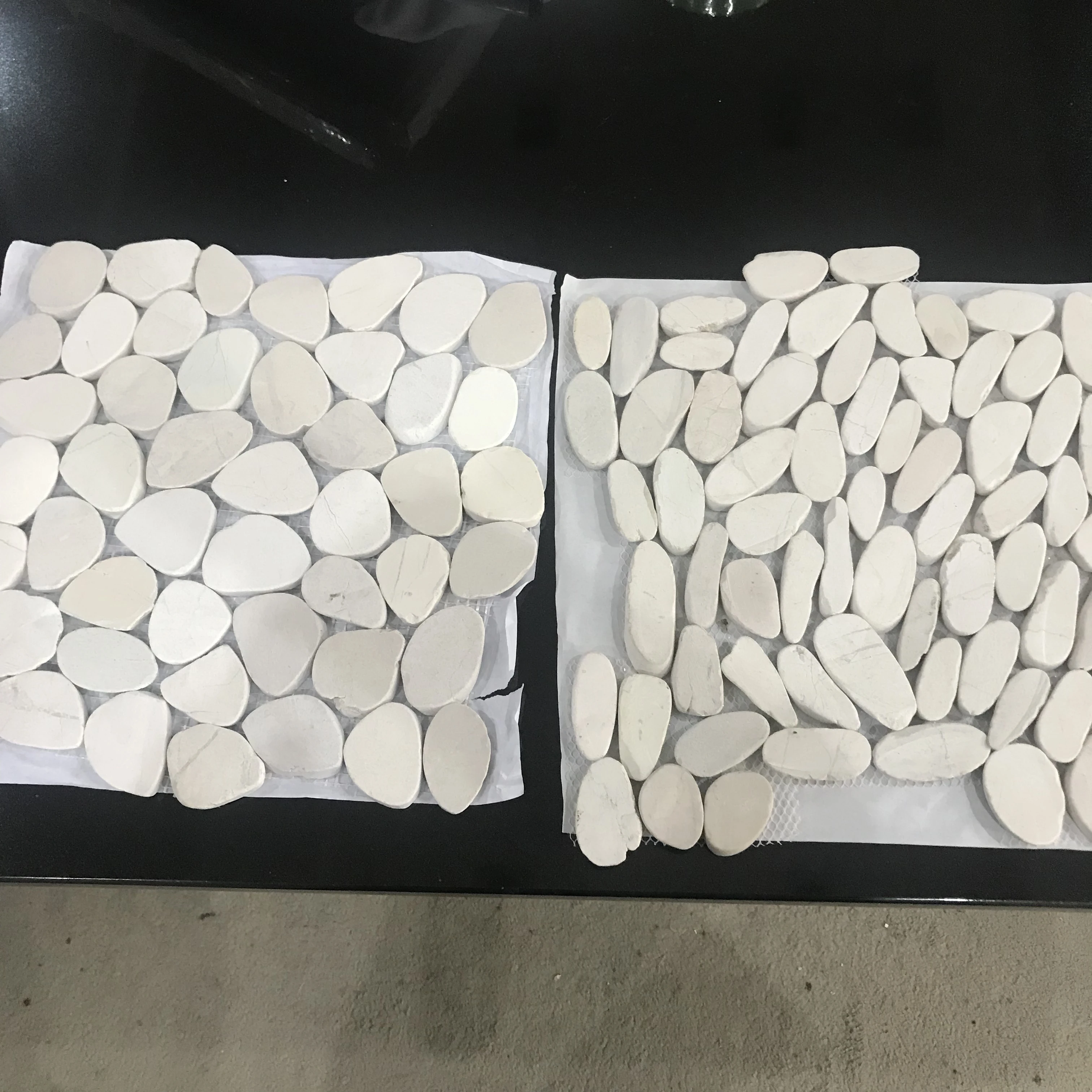 White pebble stone mosaic tiles for garden