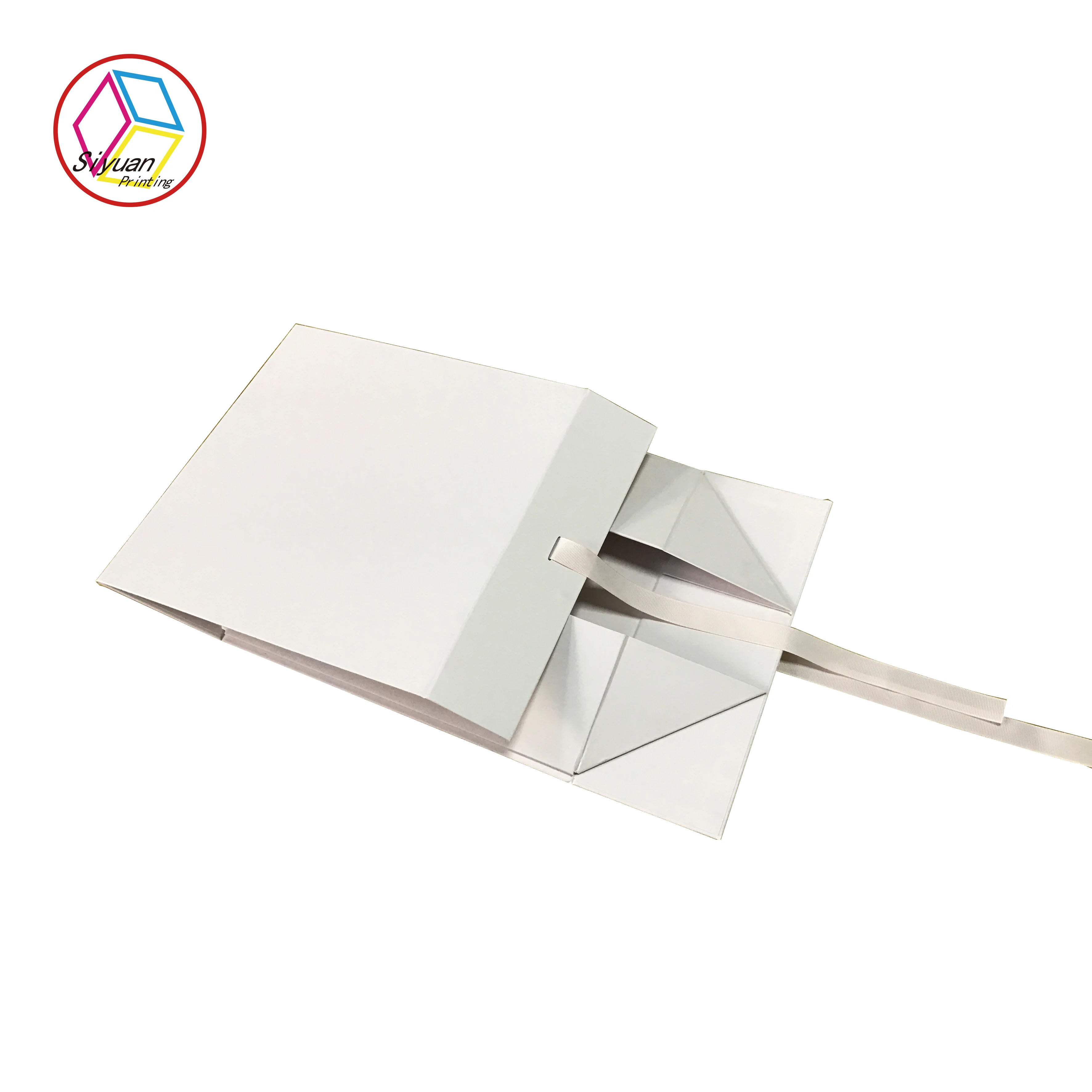 Wholesale custom print luxury white cardboard gift packing magnetic closure gift paper box