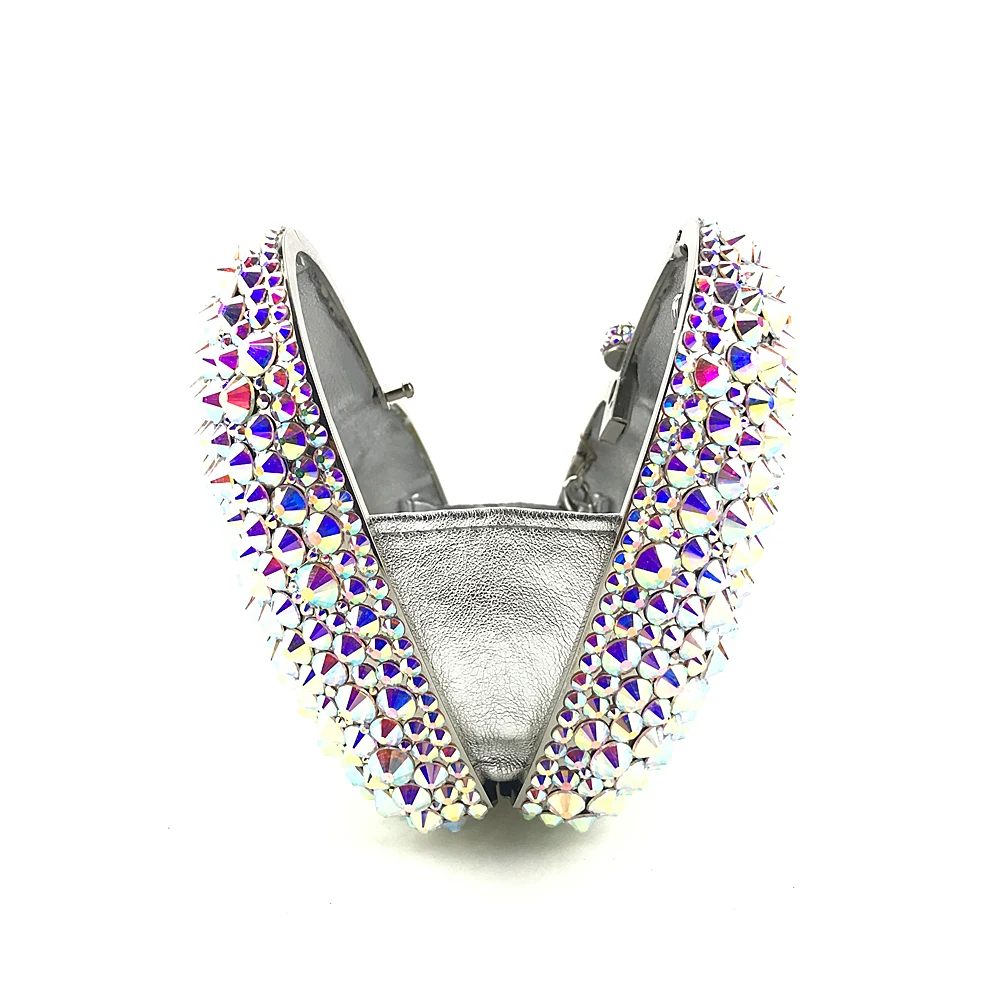 
OC3560 Guangzhou handmade heart shape crystal custom clutch purse 