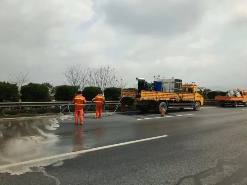 High quality road marking removal high pressure water blasting machine