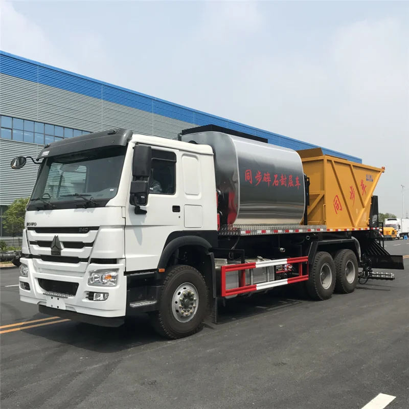 6x4 Sinotruck Synchronous Asphalt Chip Seal Sealer Sealing Truck including 8000 liters asphalt and 12000 grave tank