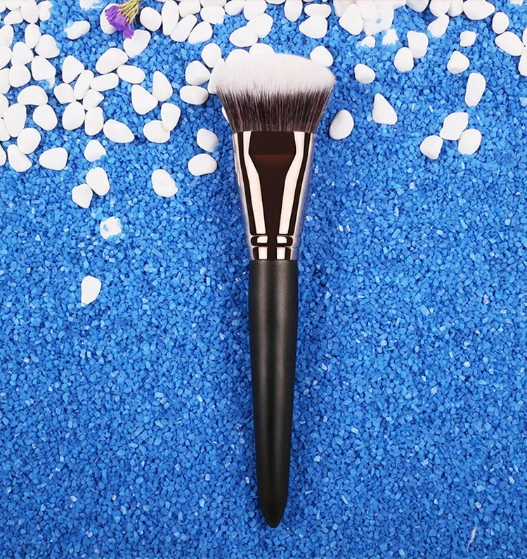 
High End Oval Black Wood Highlight Single Contour Brush Foundation Makeup Brush 