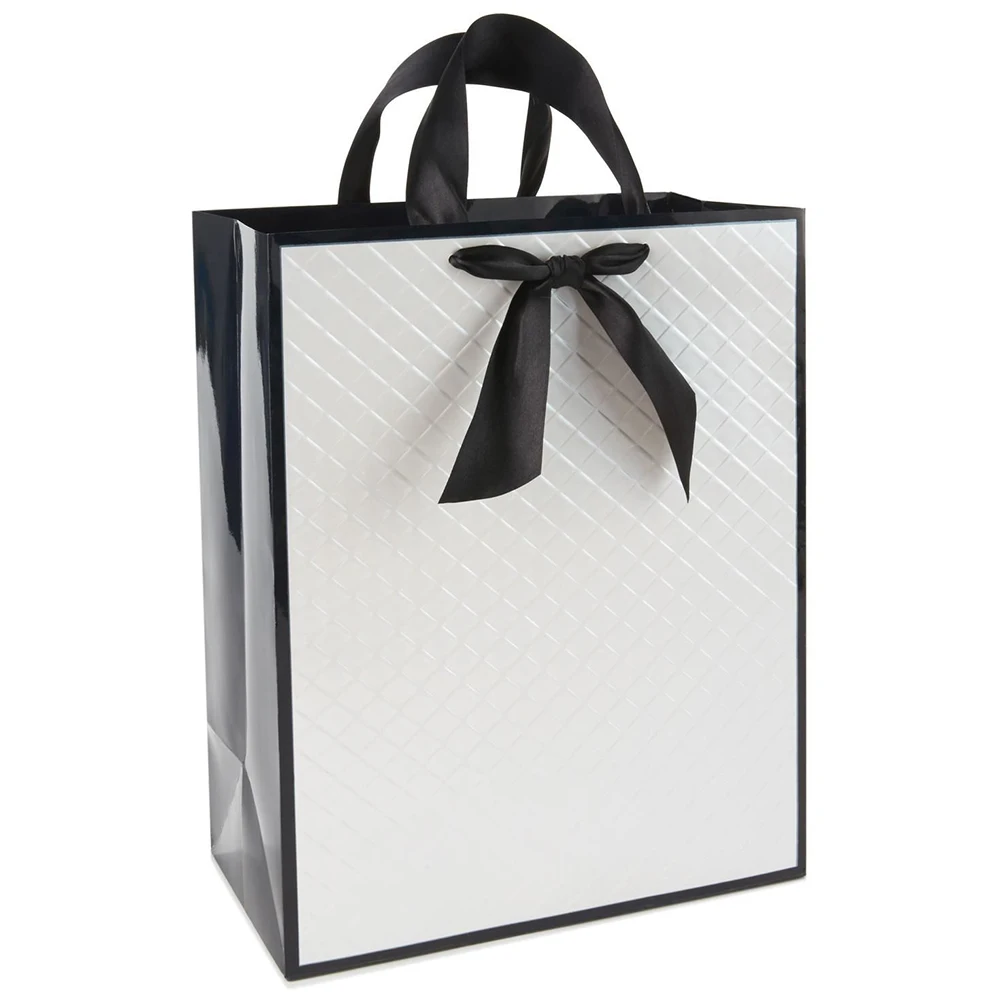 Wholesale custom wedding kraft small gift paper bag for packaging