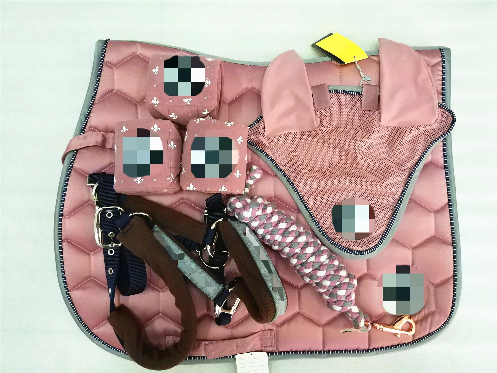 A harness is a set Horse Rug Saddle pad Fly Veils Horse Fleece bandage Horse Halters & Lead Ropes Equestrian Equipment set