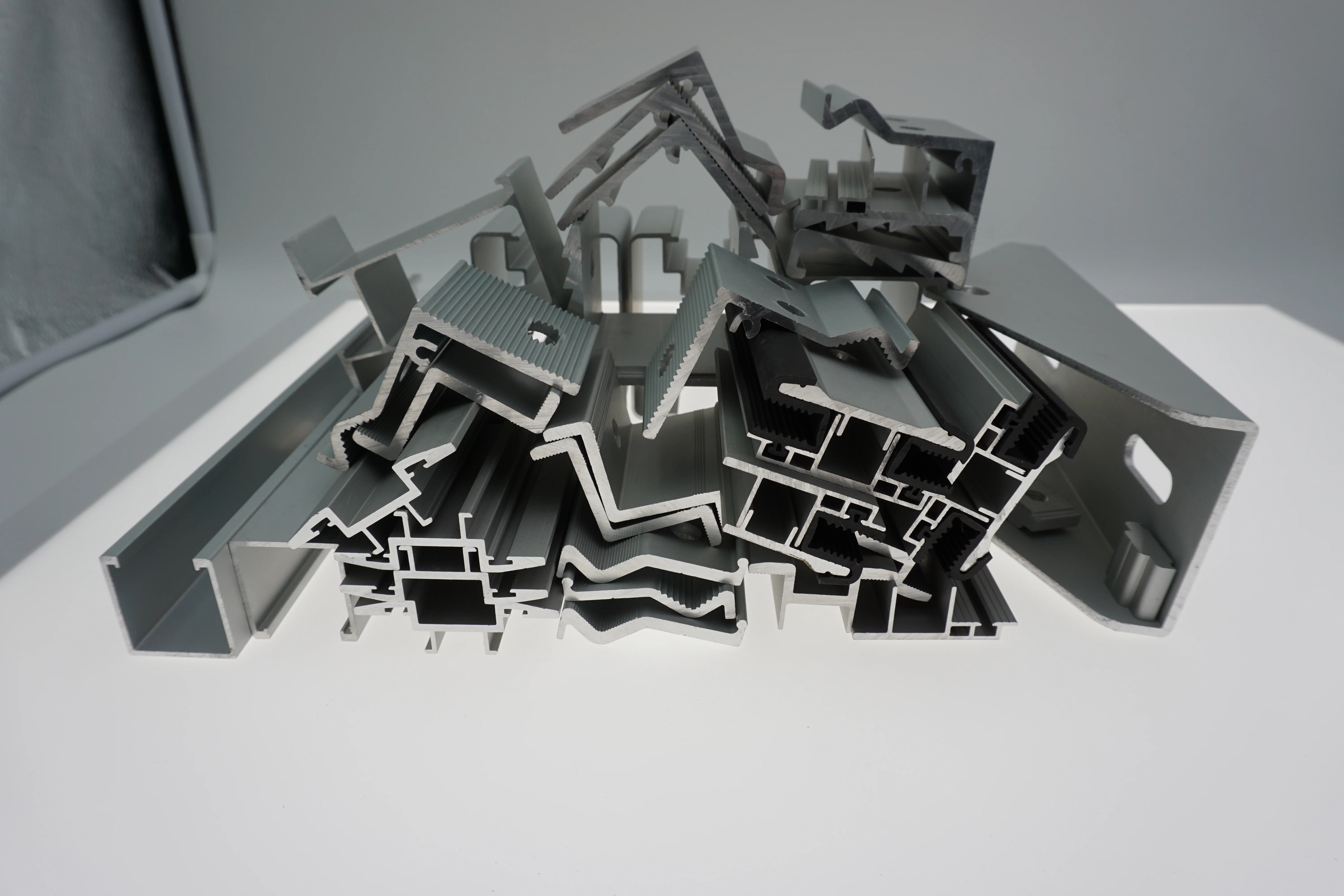 
6063 aluminum extrusion profile solar aluminum frame aluminum profile for solar panel 