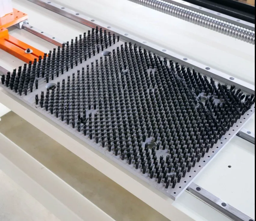 High efficiency automatic 3 axis 1 drilling 1 tufting roller/ disc/ flat brush making machine