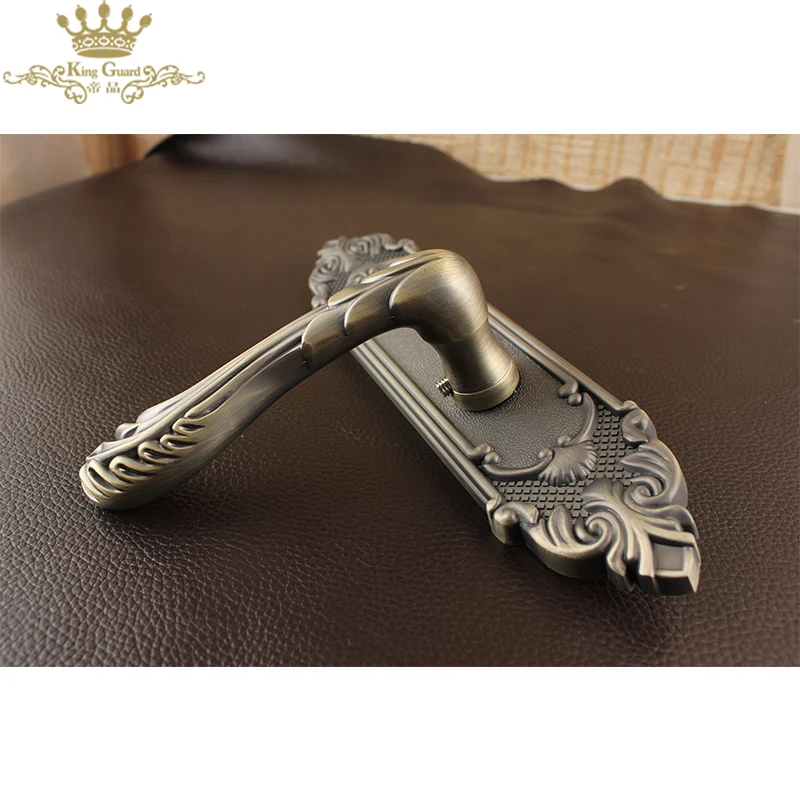 New Design Door Handle on Door Wood Plate Rustic Door Handle on Slab