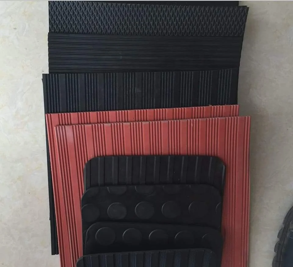 SD Non Slip Waterproof Insulating anti slip rolled 20mm thickness rubber sheet