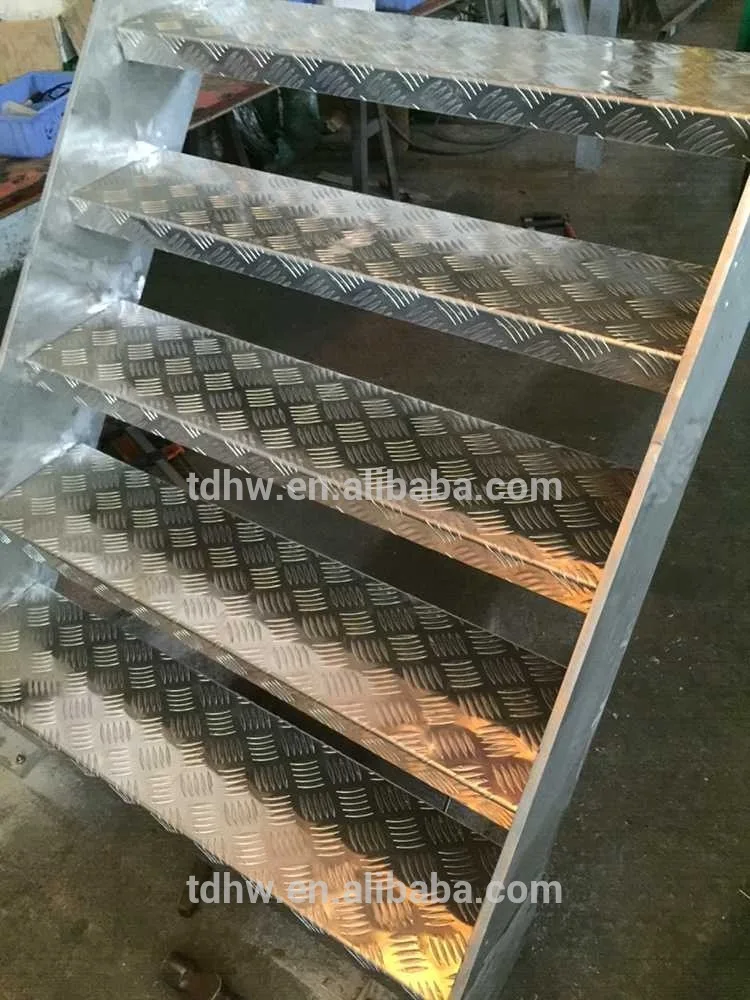 exterior aluminum stairs