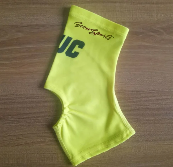 High quality cleat cover customized football spats sublimation shoes cover