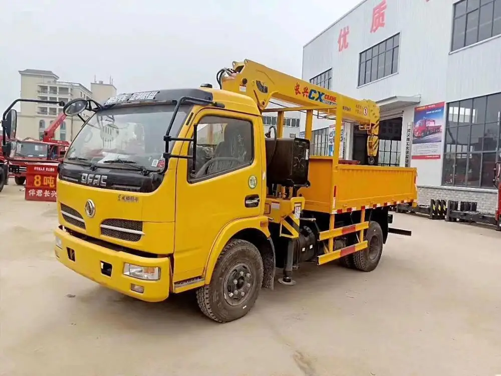 4 Ton Cargo Crane dump Truck for sale