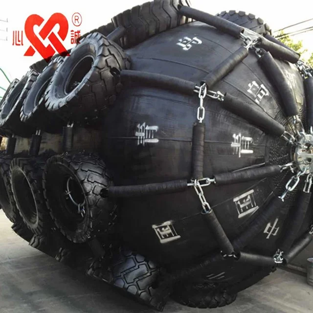 ISO17357 standard D2.5m x L4.0m pneumatic rubber fender yokohama