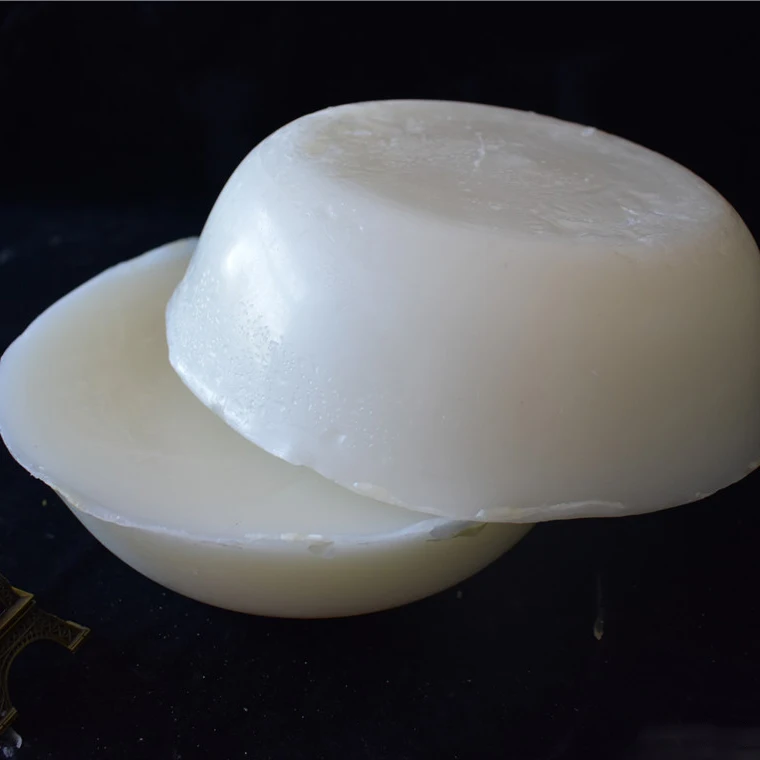 
Beeswax act as wood polish to polish wooden floors, furniture, and cupboard doors 