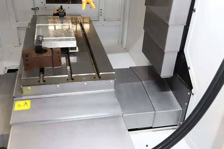 Fanuc Настольный cnc вертикальный фрезерный станок обрабатывающий центр VMC600