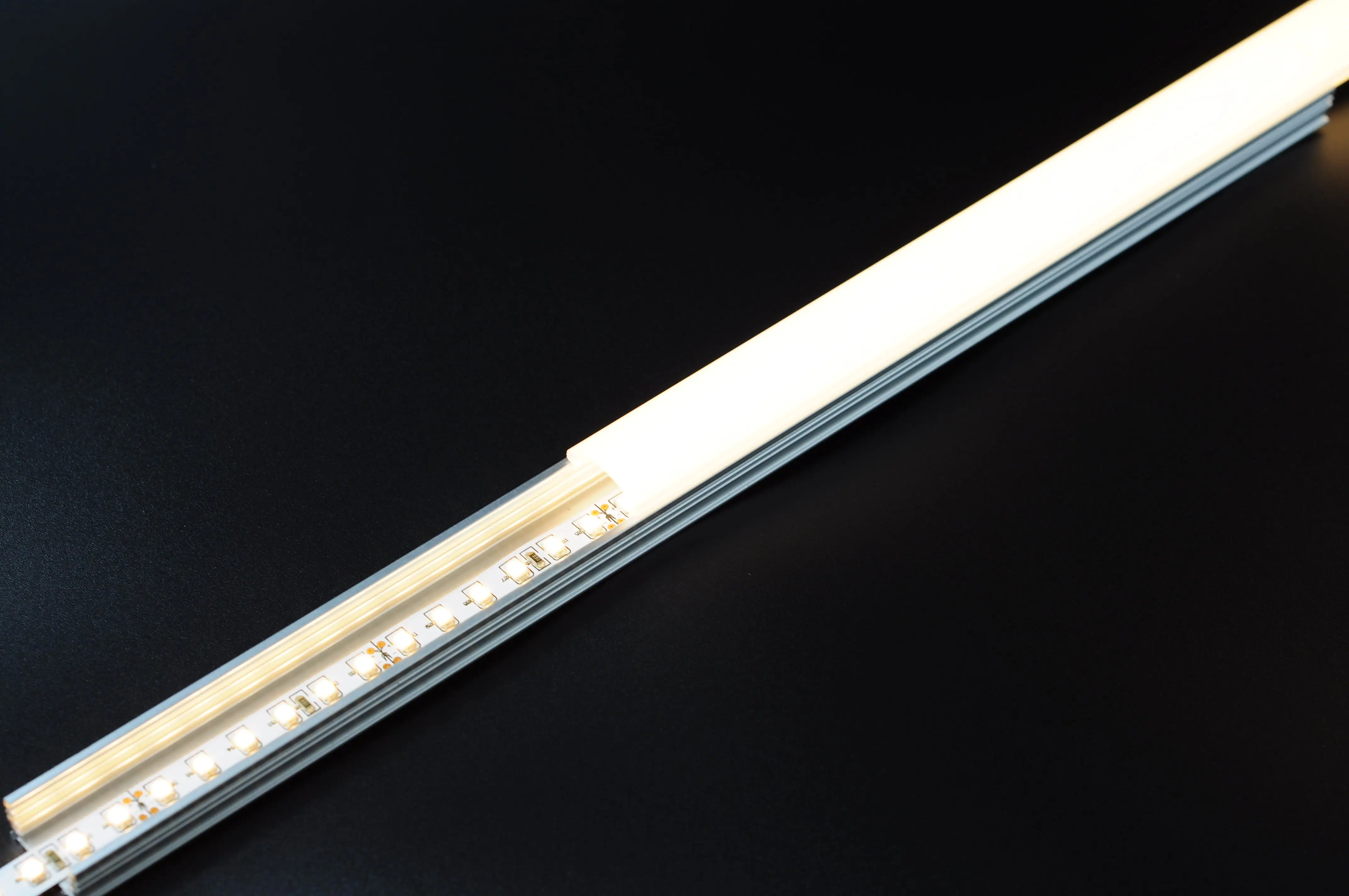 Waterproof silicone tube  silicone sleeve  IP67  led strip light  cheap  Price   high brightness dc12v 3528 led tape