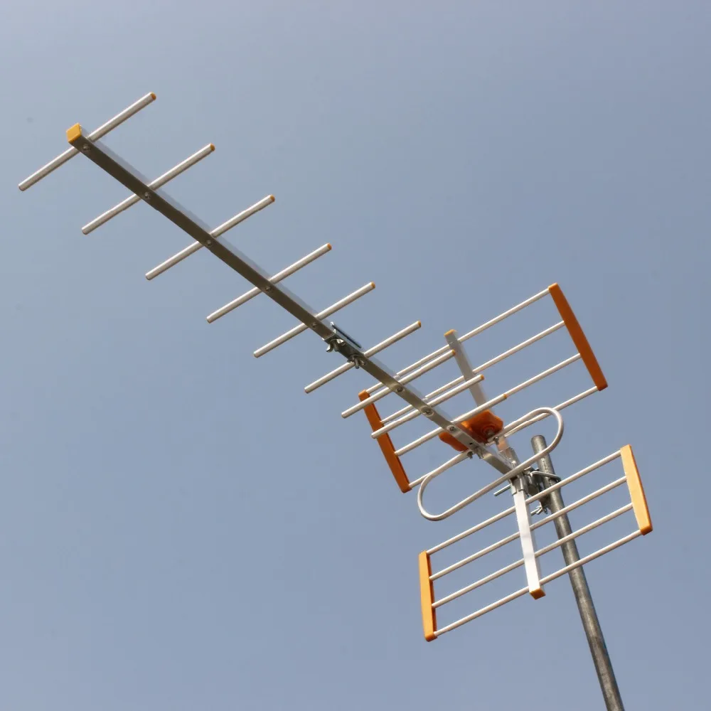 Outdoor TV Antenna Digital Amplified HDTV Antenna