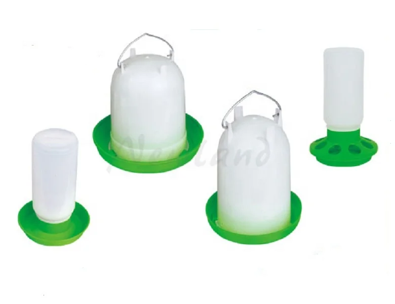 Поилка для птицы в форме шара, 4 л