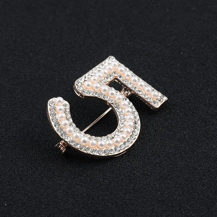 Новый Дизайн № 5 ювелирные изделия для одежды брошь на лацкан для соревнований по игре