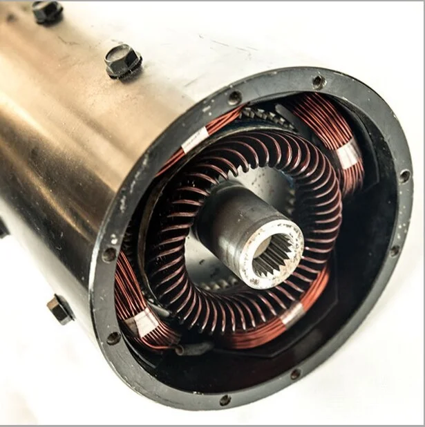 DV9-4009-GN traction motor with speed sensor and temperature control