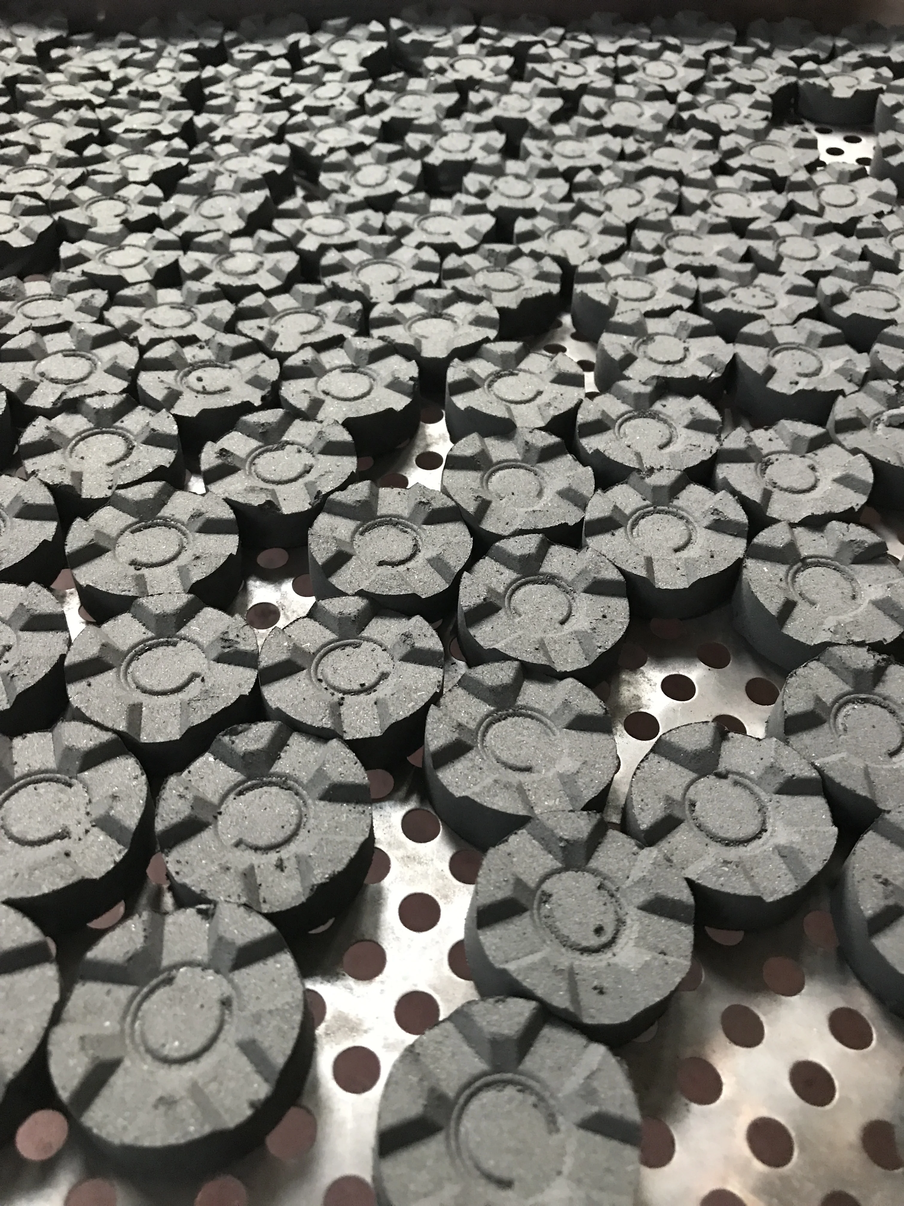 hookah charcoal 40mm crown huqqa OEM sheesha charcoal shisha  coconut  charcoal