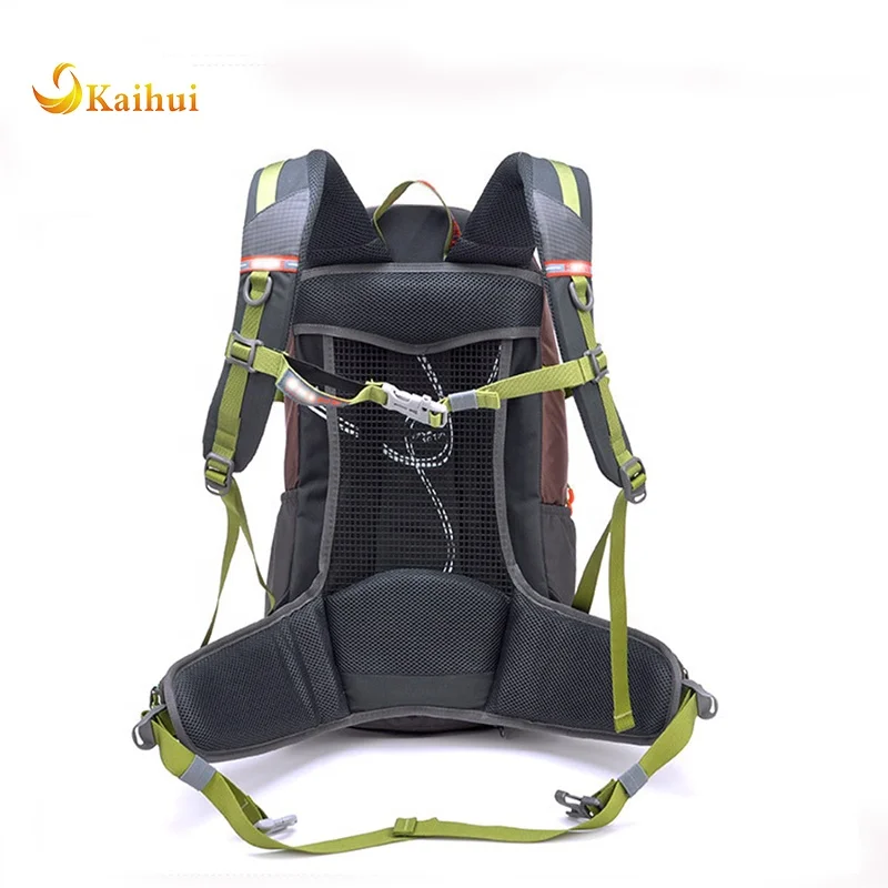 38L Premium Quality Camping Backpack With SBS zipper