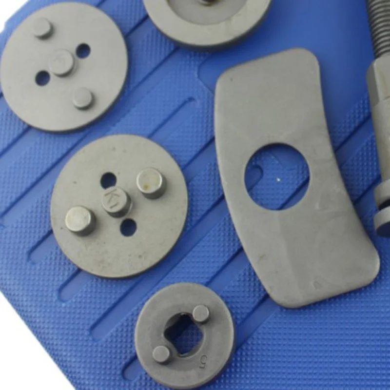 22pcs Universal Disc Brake Caliper Piston Pad Car Auto Wind Back Hand Tool Kit