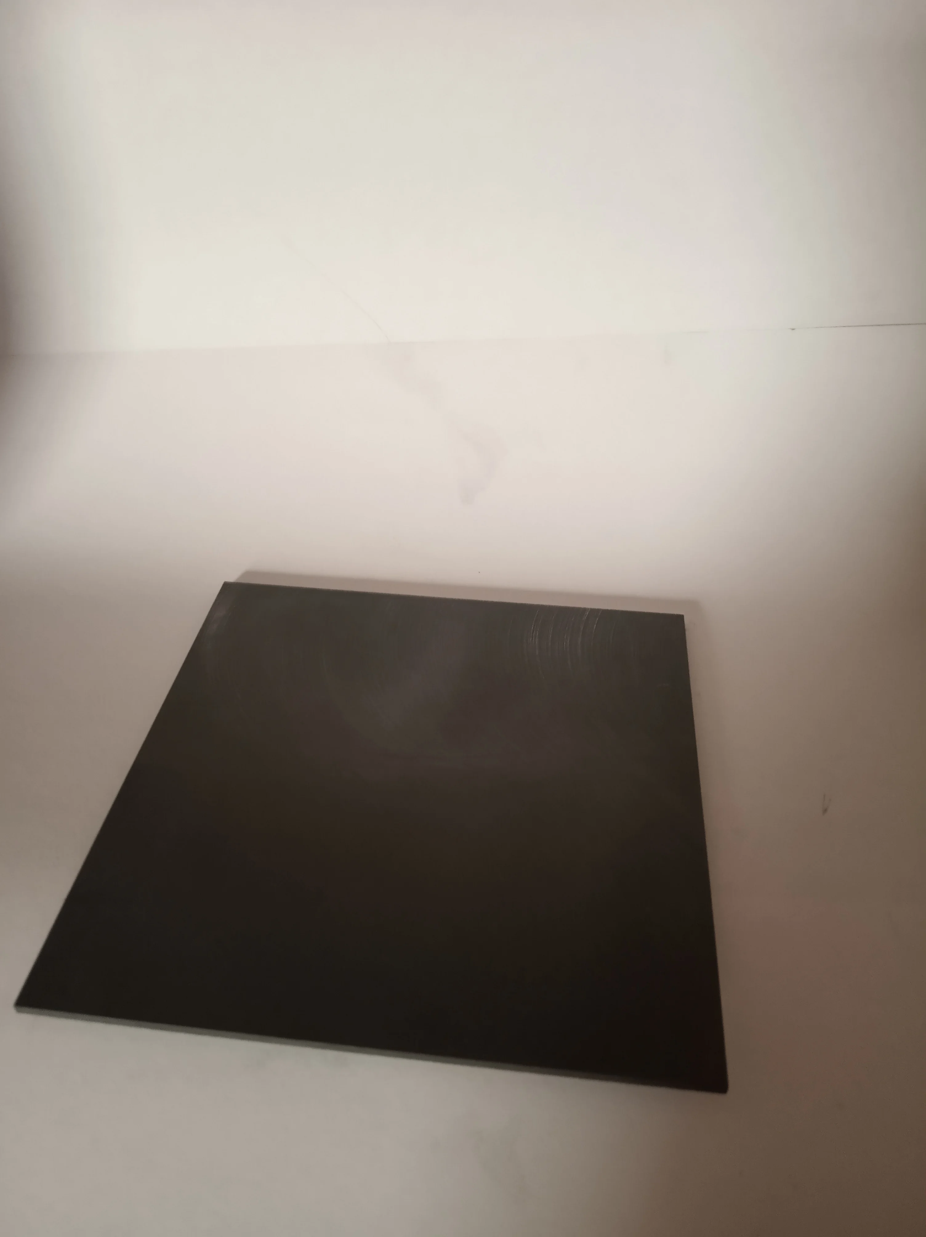 Good compression resilience high density graphite sheet for electrolysis