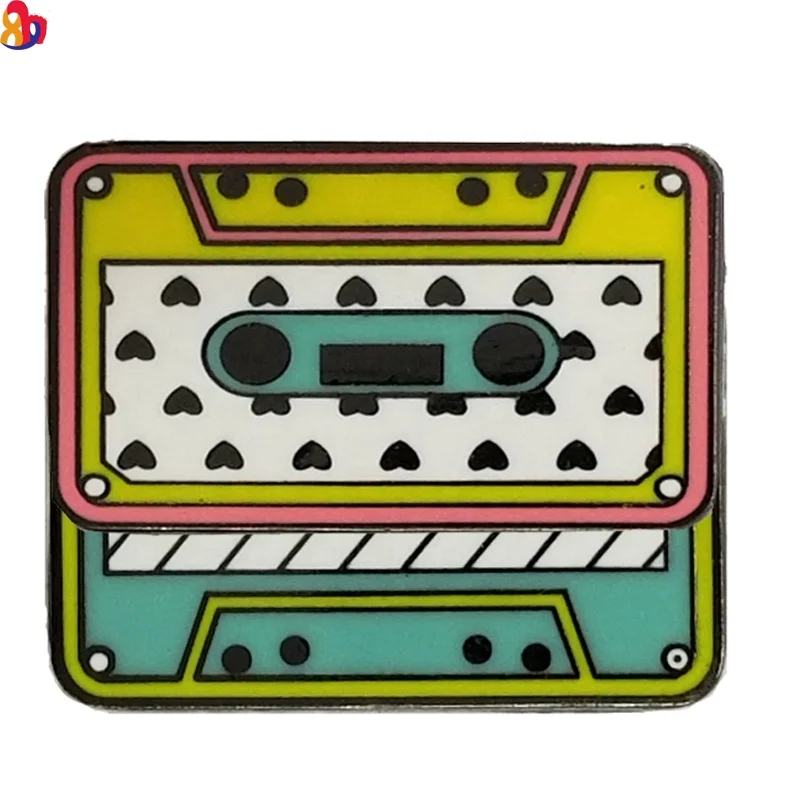 
Cheap recorder design customize lapel pin die cut metal badge emblem for gift 
