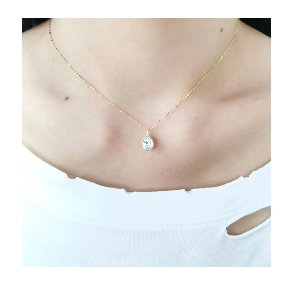 Crystal Water Drop Pendant Necklace Women Jewelry 1000S Fashion Gold Cuban Link Chain CLASSIC Yellow Gold Party Necklaces CN;GUA