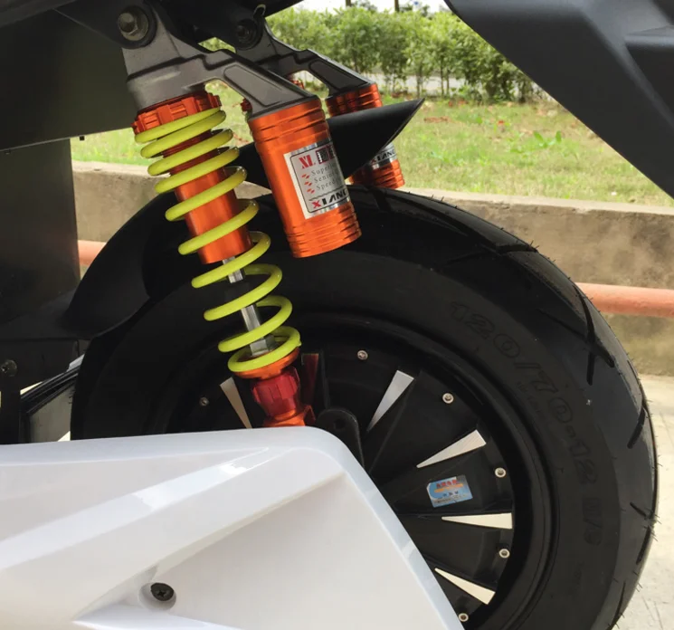 Jiangsu Best Selling Coolest Electric T8 Maxi Scooter Motorcycle for Adults