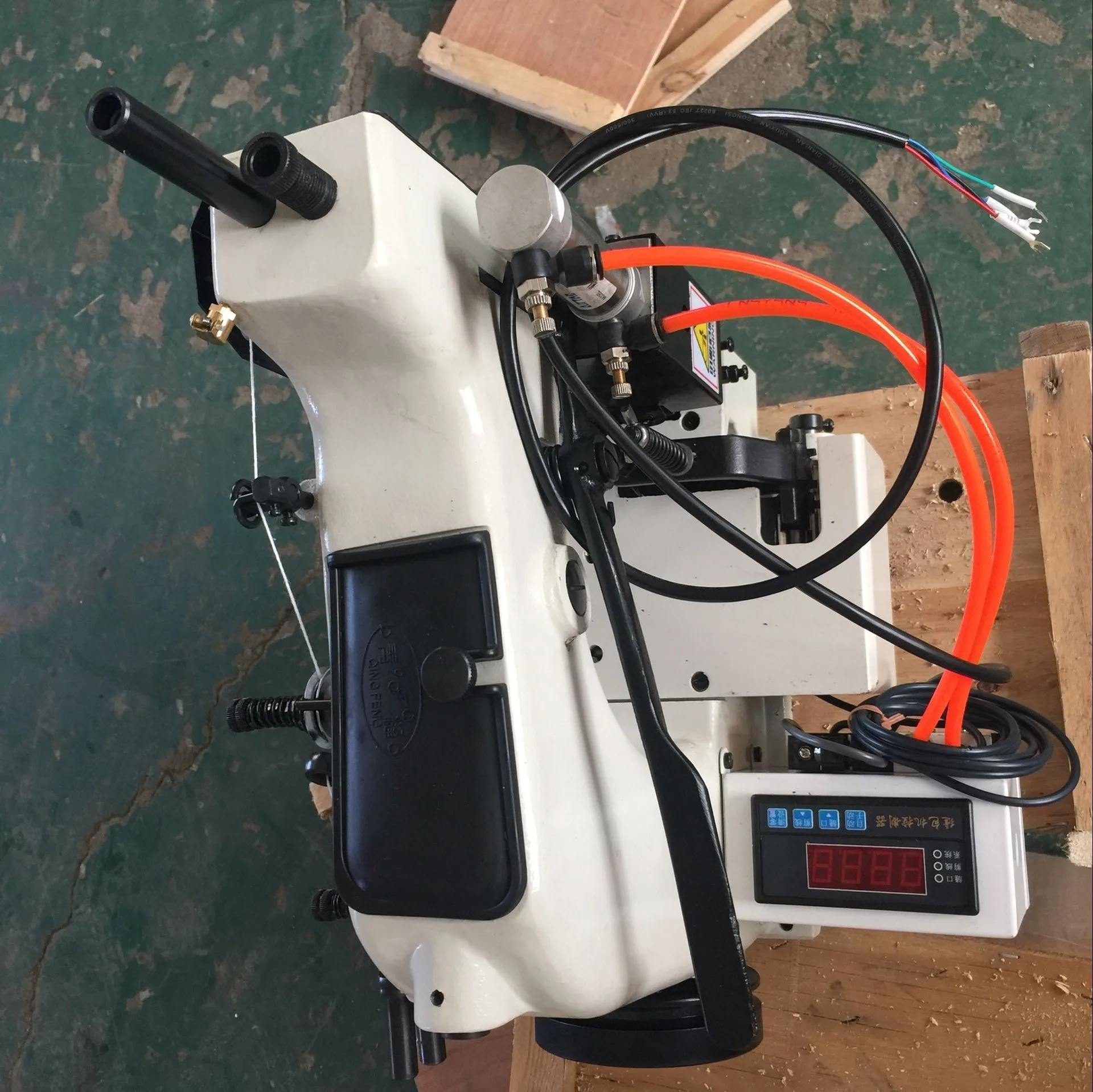 Automatic Sewing Machine, Sewing Machine Direct Sales Factory Wholesale Automatic Cutting Line Automatic