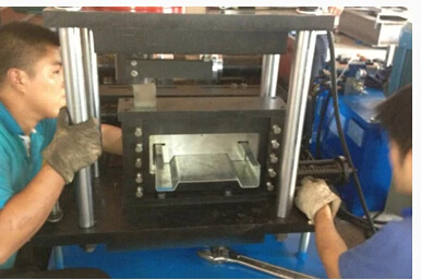 
Top Quality CZ Purlin Roll Forming Machine Cold Rolling Mills For Z Purlin 