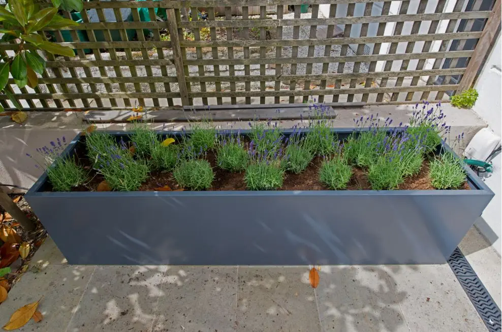 Powder coated aluminum rectangular planters