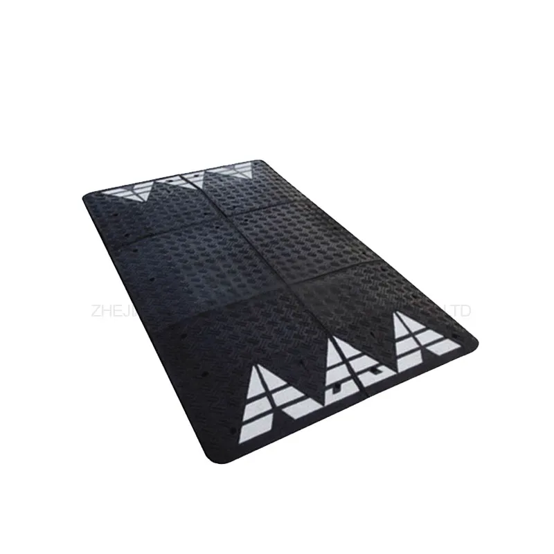 Traffic Safety Rubber Road Hump Car Speed Bump Cushion