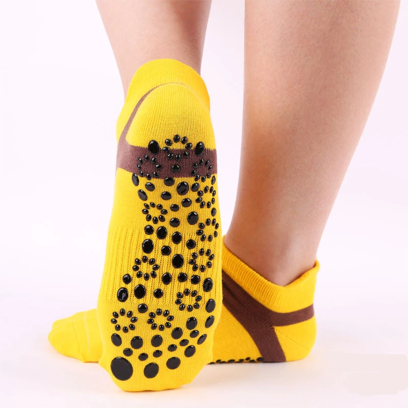 
wholesale Amazon high quality non slip pilates socks cotton grips yoga socks for women 