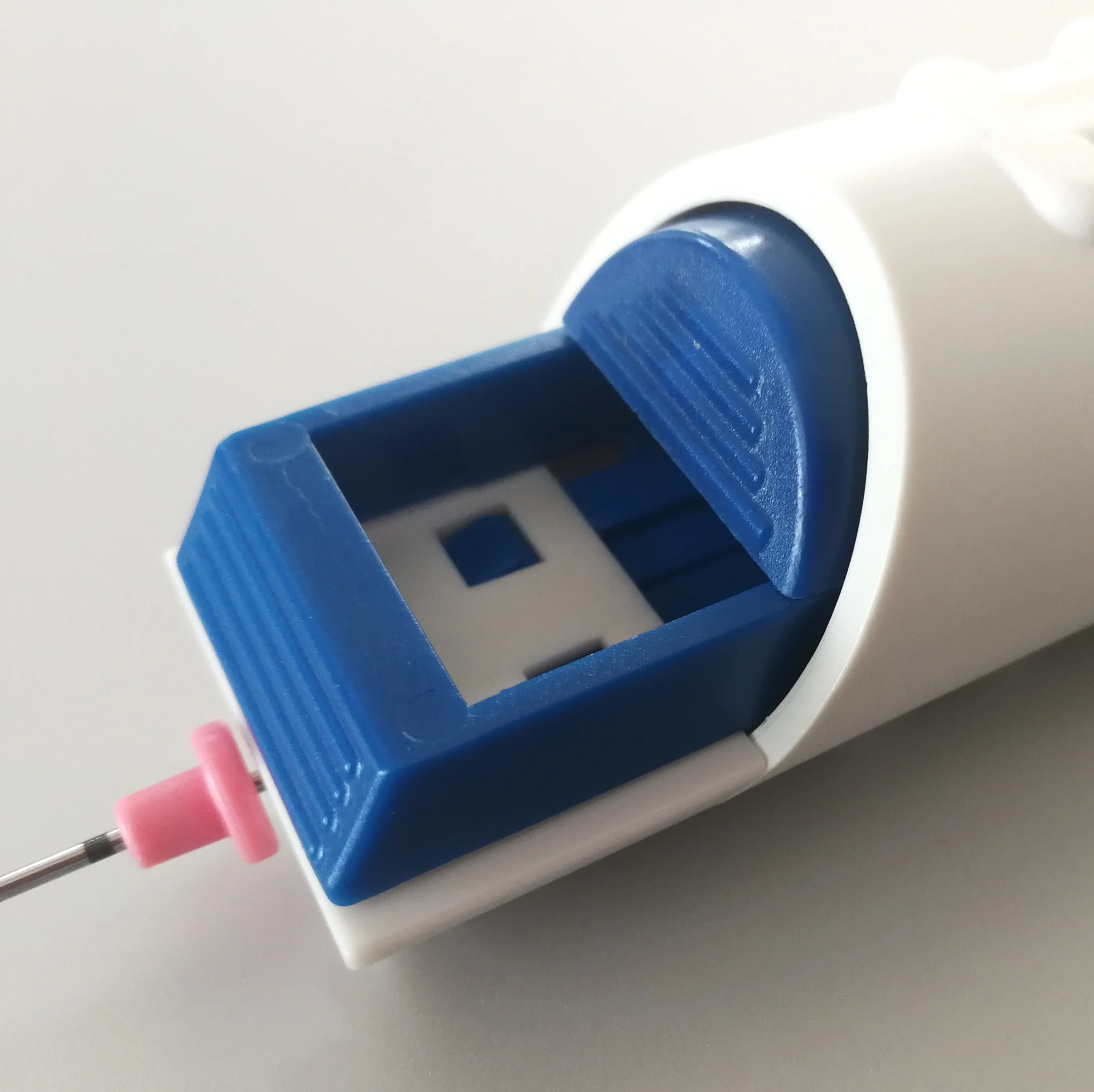 Full-Automatic Biopsy Device