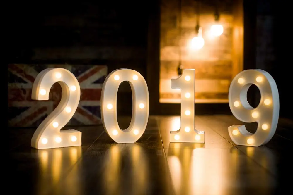 2022 Hot Sale LED Light Marquee English Alphabet Lights Letters Christmas Lamp Bar Decoration Proposal Wedding Light