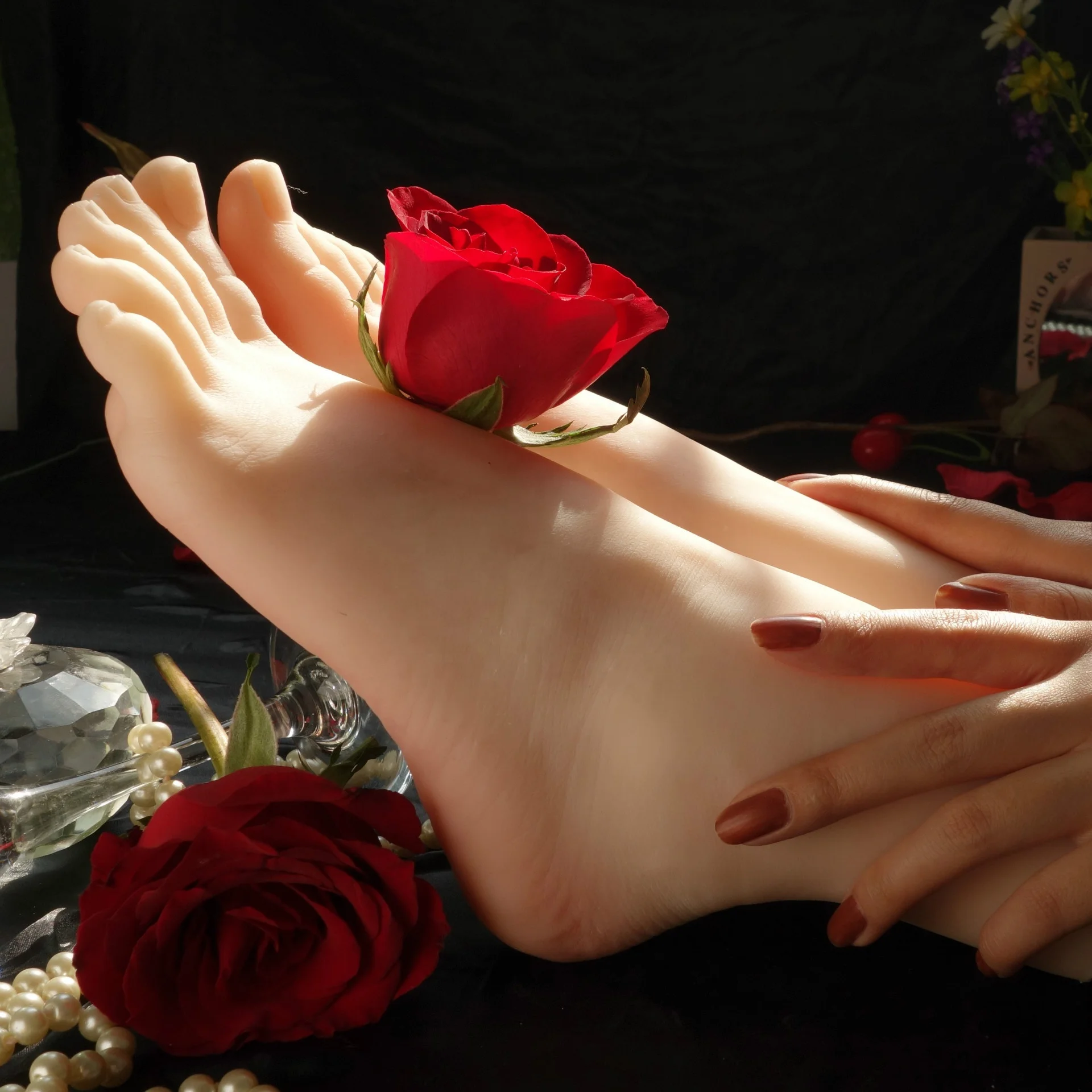 Factory Direct Sell Sexy Lifelike Foot Mannequin Female Silicone Foot Model