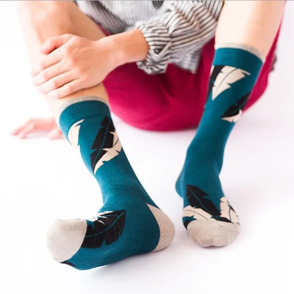 wholesale colorful knit sox manufacturer custom crew socks men