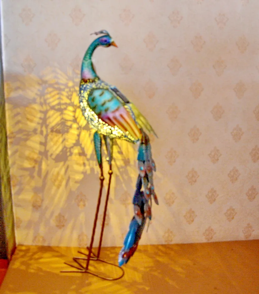 metal swan Animal Shaped Garden Solar Light