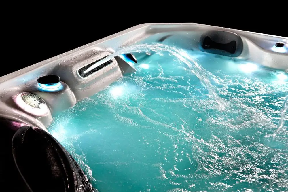 Sunrans hot tub piscine spa for 5 persons with balboa controller
