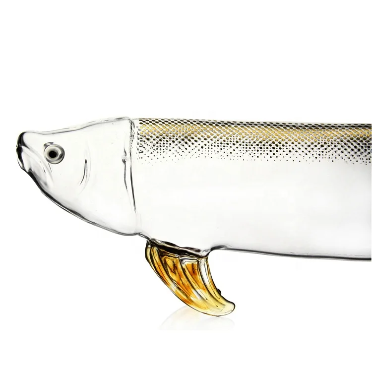 Уникальная резная стеклянная бутылка для вина ликера 1000 мл в форме рыбы