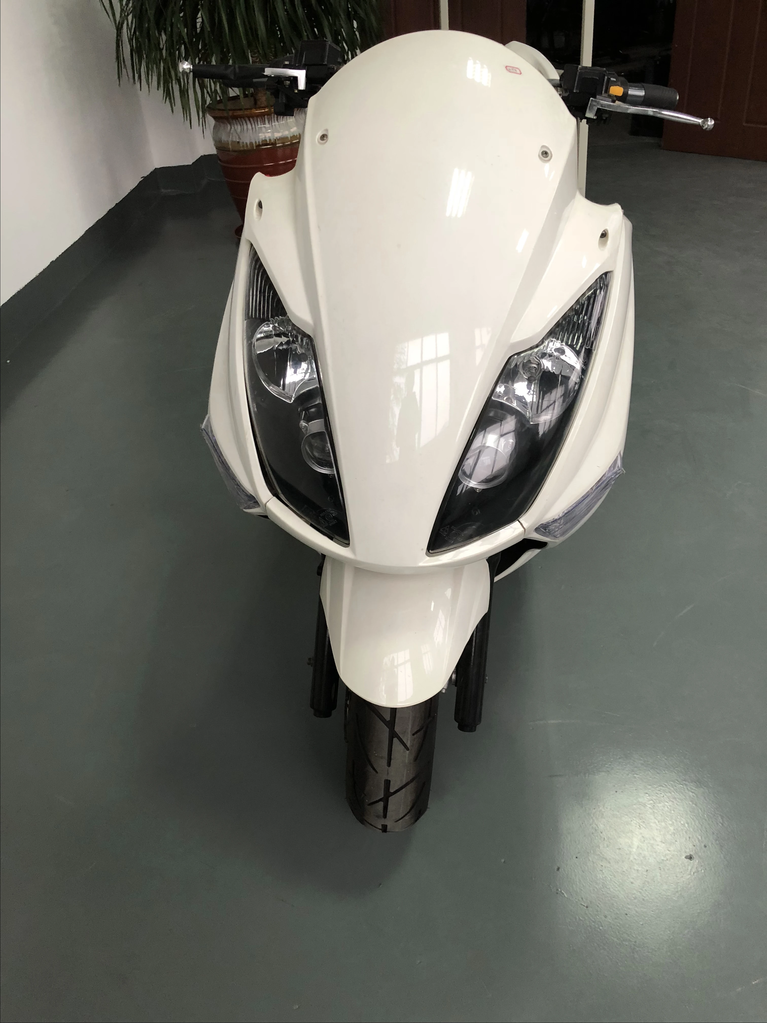 New Cool Electric T3 Maxi Scooter for Adults for Sale
