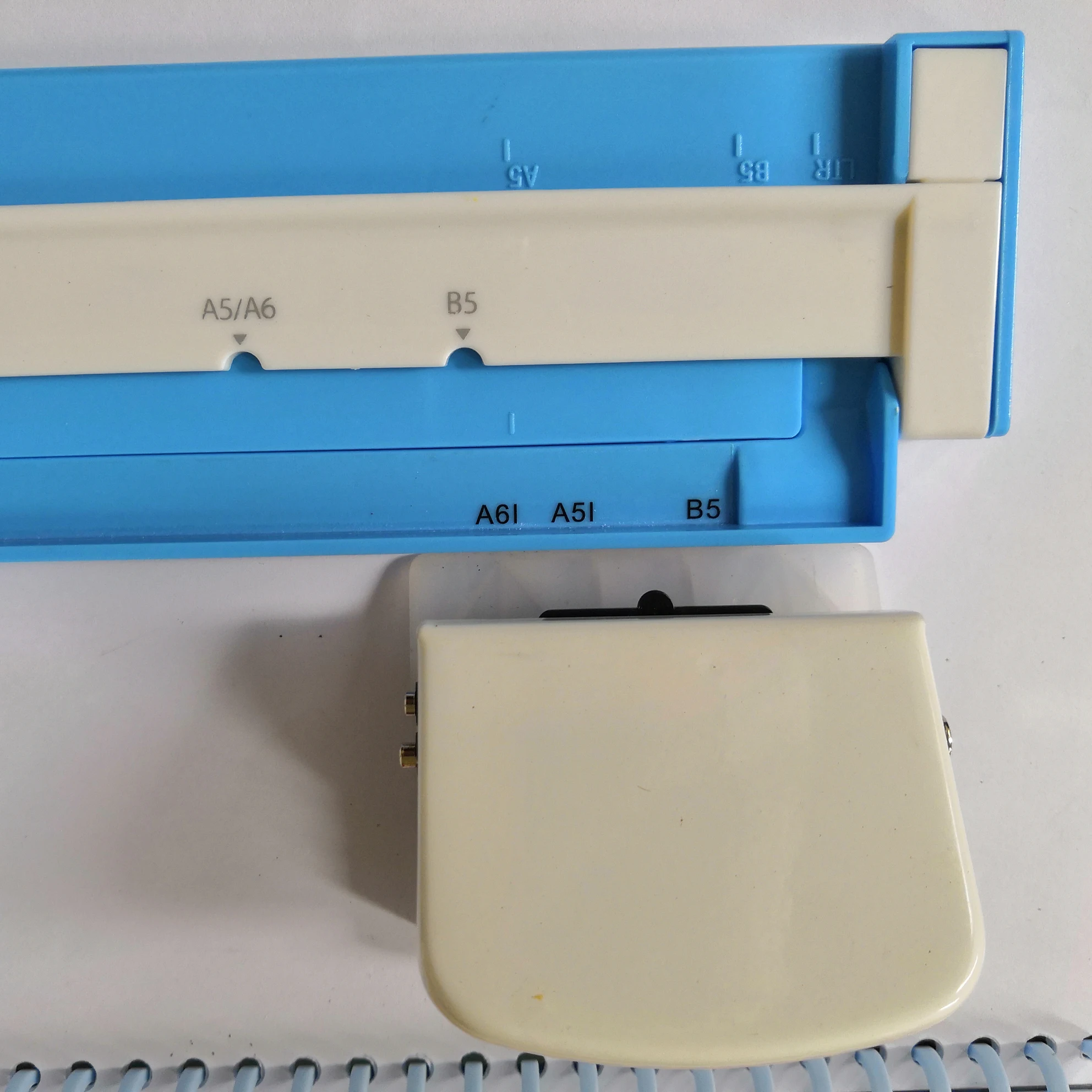 paper hole puncher GP-0630